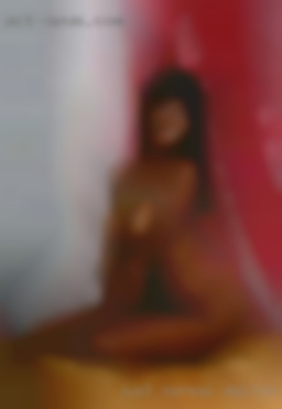 Just normal guy wanna have lil Dalton, GA nude oral fun.