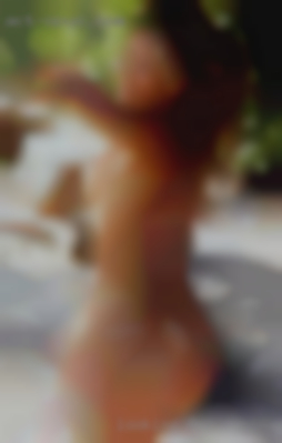 Looking for in Staunton, VA dominant men/women/couples.